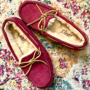 UGG Dakota Slippers, Magenta-Rose, Size 7